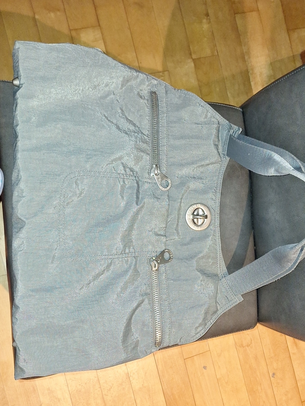 Baggallini Light Gray Tote with Silver Hardware